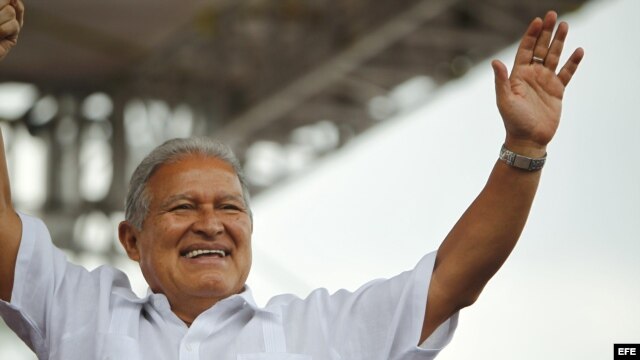 Presidente de El Salvador Salvador Sánchez.