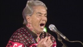 Foto de archivo de la cantante Chavela Vargas.