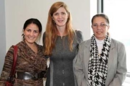 En esta foto publicada en la cuenta de Twitter de Samantha Power, la embajadora de EEUU ante la ONU posa junto Rosa María Payá y Ofelia Acevedo.