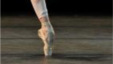 Bailarines cubanos que desertaron debutan en Miami