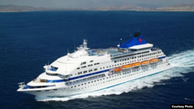 El barco crucero Louis Cristal 