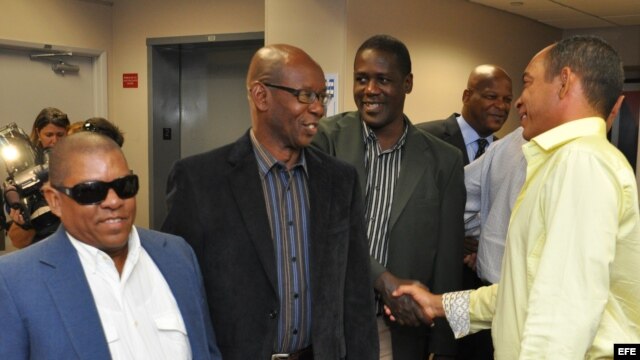 Leonardo Calvo, Manuel Cuesta Morúa y Antonio Madrazo