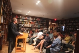 Presentación de Rafael Rojas, Miami, 2015. Foto: Luis Felipe Rojas.