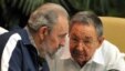 Fotografía de archivo de los hermanos Fidel y Raúl Castro.