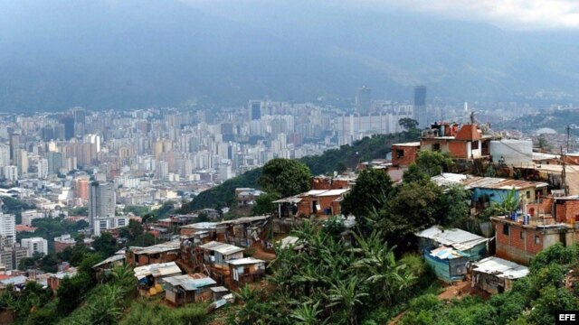 Los médicos cubanos de Barrio Adentro se han instalado en las comunidades más pobres de Caracas.