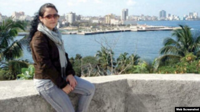 La periodista Mairelys Cuevas de 27 años salió de la isla el 12 de septiembre pasado rumbo a México con la intención de no regresar a Cuba (Foto: Facebook)