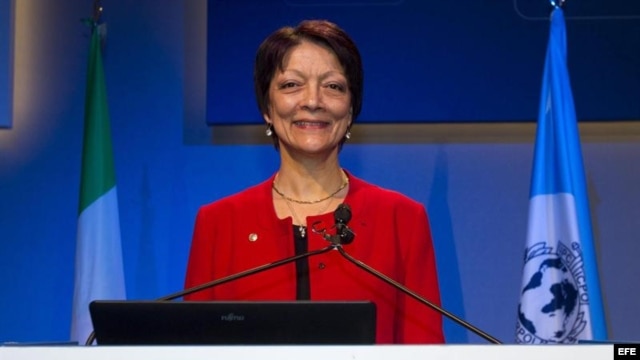 La nueva presidenta de la Interpol, Mireille Balestrazzi, da un discurso en el cierre de la 81 Asamblea General de la Interpol celebrada en Roma, italia hoy, jueves 8 de noviembre de 2012.