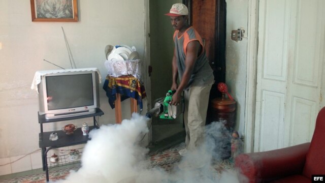Dengue Cuba fumigación