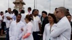 Más médicos cubanos desertan de misiones internacionalistas