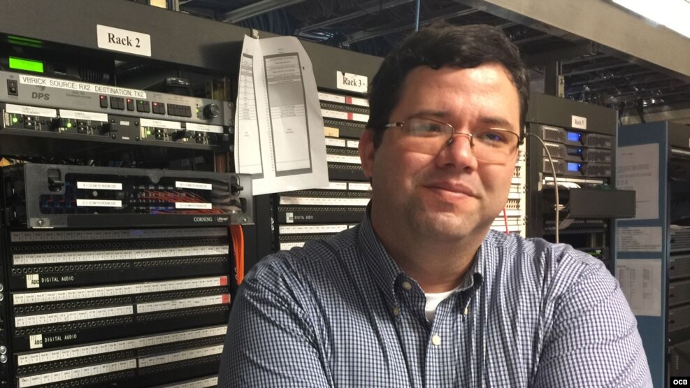 Raudel García Bringas, experto en el tema, conversó con Martí Noticias sobre el acuerdo entre Google y ETECSA.