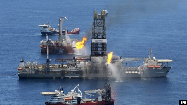 Del pozo Macondo de BP brotaron sin control 53.000 barriles de petróleo diarios durante cuatro meses.