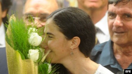 Yoani Sánchez en la sede de la Cámara de Diputados en Brasilia