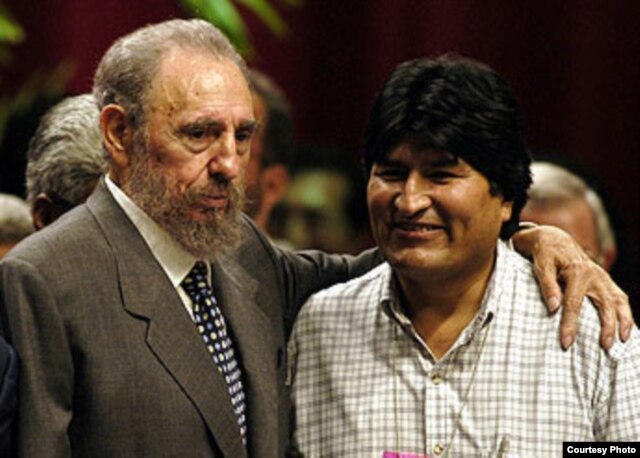 Evo:" uno debe estar en el servicio público hasta los 62 años". Fidel, su mentor, estuvo hasta los 82.