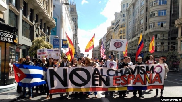 Manifestación contra Podemos en Madrid