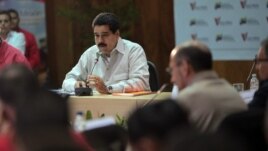 Nicolás Maduro (c) viernes 11 de enero de 2013 