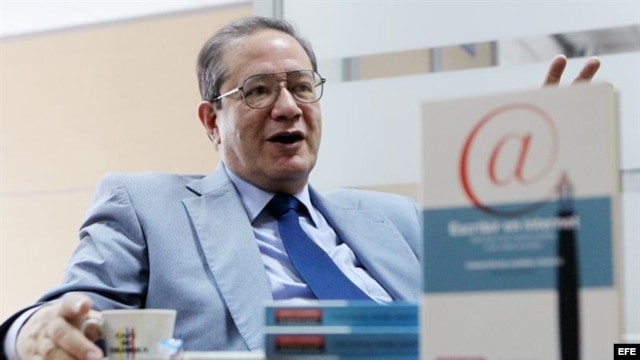 El delegado de la Fundación del Español Urgente (Fundéu BBVA) en Colombia, Fernando Ávila.