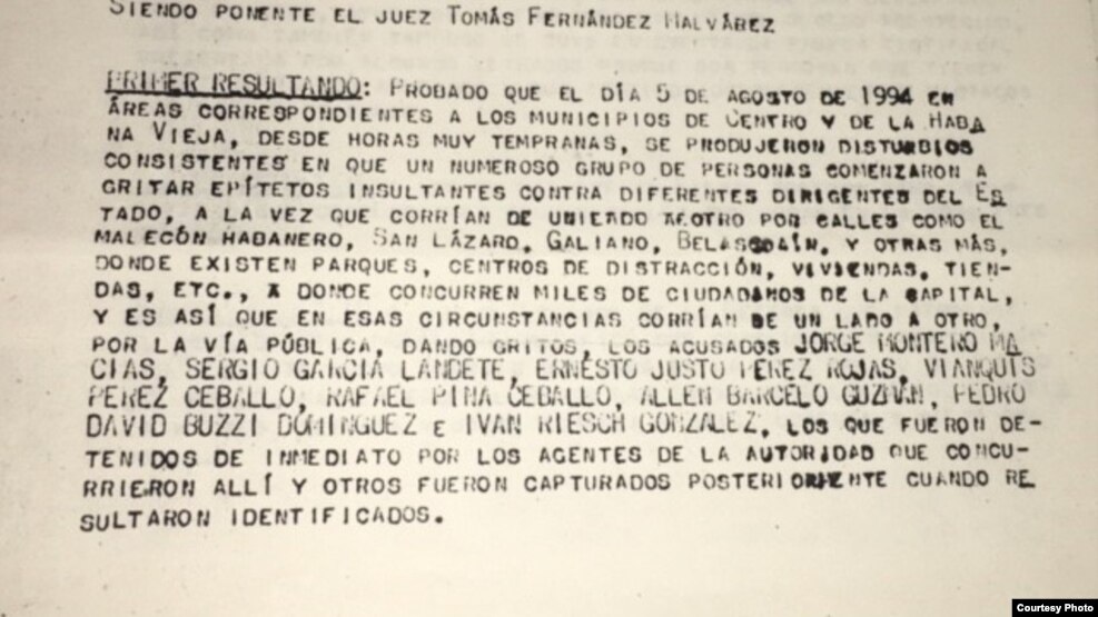 Copia de sentencia cortesía del activista de DDHH y periodista Efren Pulgaron para Martí Noticias.