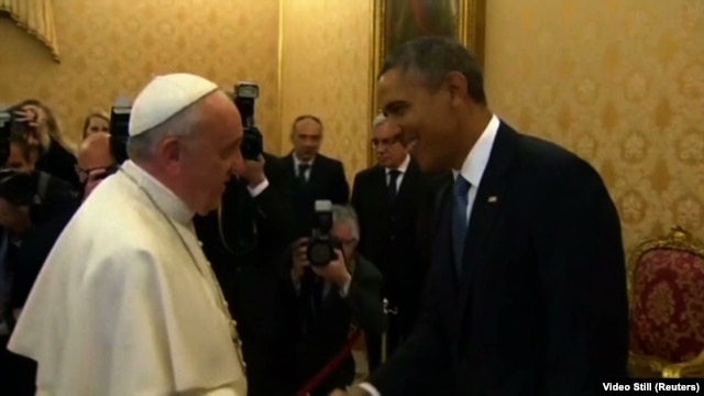 Presidente Barack Obama se reúne con el papa Francisco. Foto de archivo.