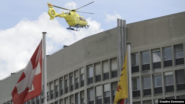 Hospital General de Ginebra, donde pasó la noche el secretario de Estado, John Kerry.