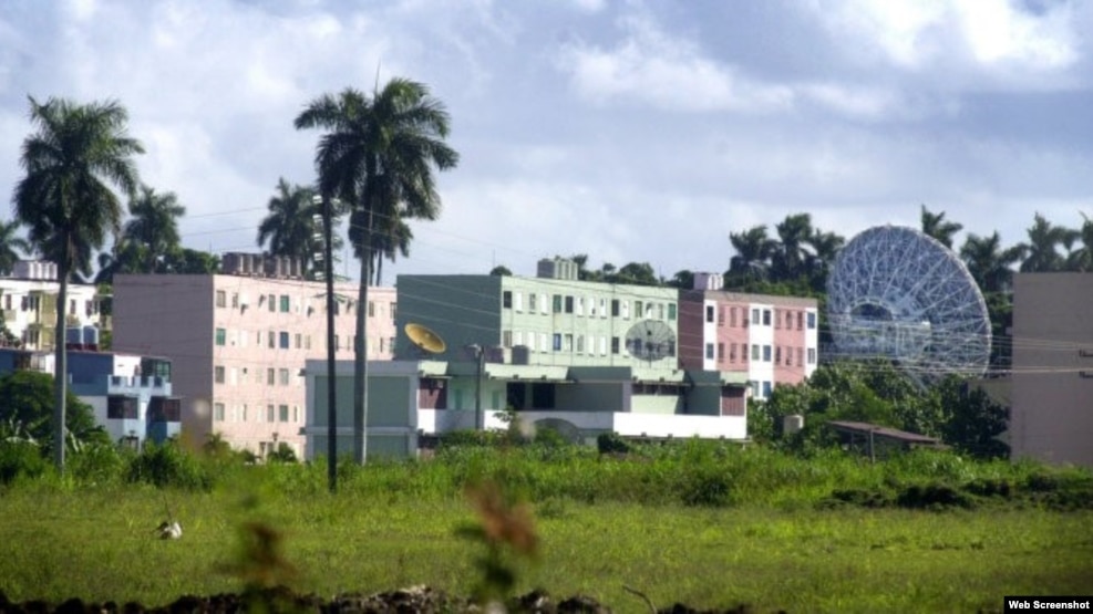 Instalaciones de la base de espionaje rusa de Lourdes en Cuba