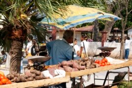 Venta de alimentos a altos precios. Holguín