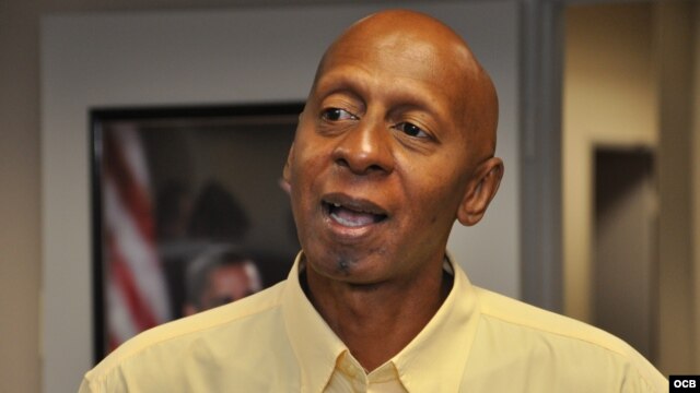 Guillermo Fariñas dijo que el embargo a Cuba no debe ser levantado hasta que no cumpla su cometido.
