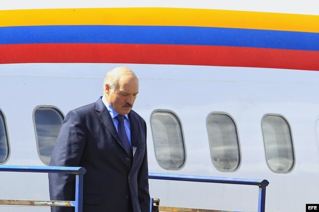 Alexandr Lukashenko llega a Quito.