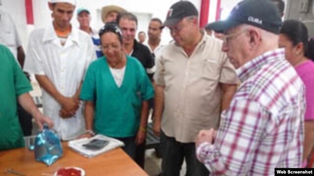 Machado Ventura en Valle de Caujerí