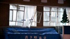 Ventanas rotas tras el impacto del meteorito en Chelyabinsk Rusia.