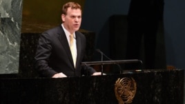 El ministro de exteriores de Canadá, John Baird, ante la Asamblea General de Naciones Unidas en Nueva York (EEUU).