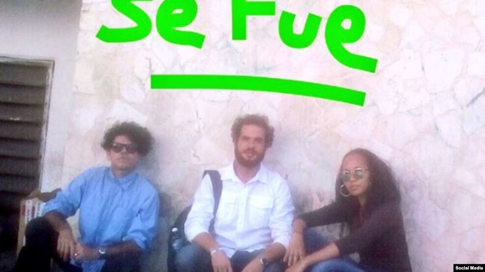 De izq. a der. Gorki Aguila, Luis Alberto Mariño y Kimberley Motley en La Habana