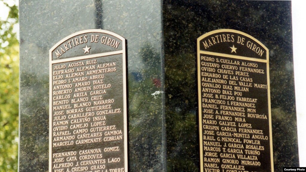 Monumento a Brigada 2506 en Miami