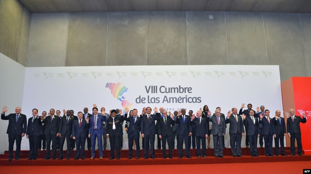 Resultado de imagen para Participantes en cumbre celebrada este sÃ¡bado en Lima, Peru