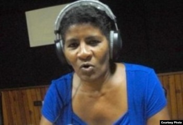 La periodista oficialista Elsa Ramos Ramírez.