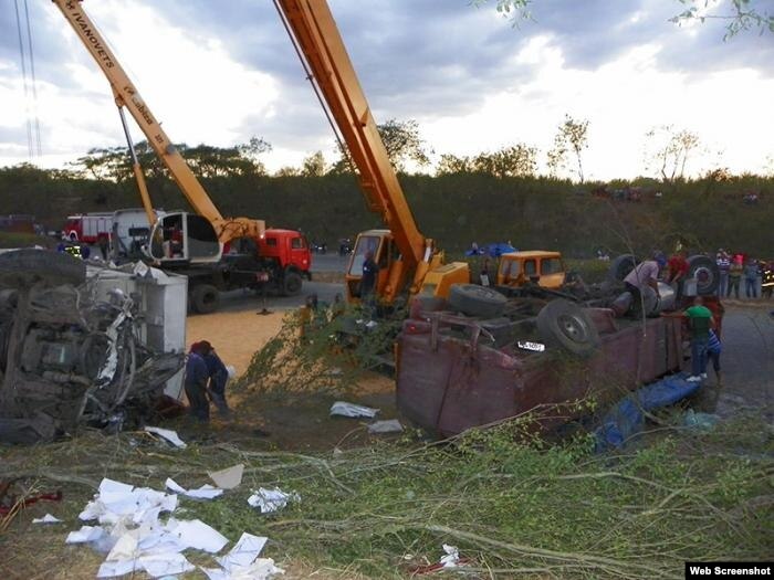 Trágico accidente de tránsito en Santiago de Cuba - Martí Noticias