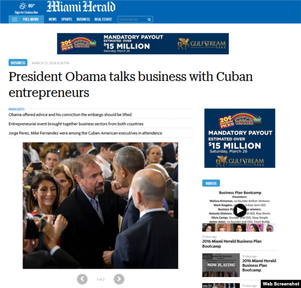 The Miami Herald encabeza la nota con esta foto de Jorge Pérez conversando con Obama en La Habana.