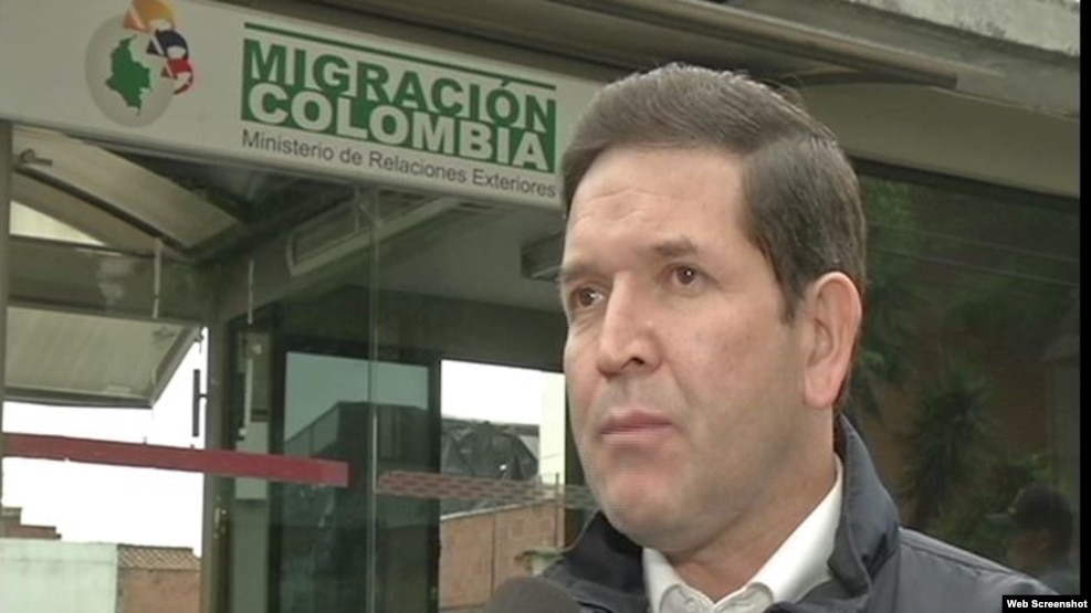 Wilson Patiño, funcionario de Migración Colombia (Foto: Martí Noticias)