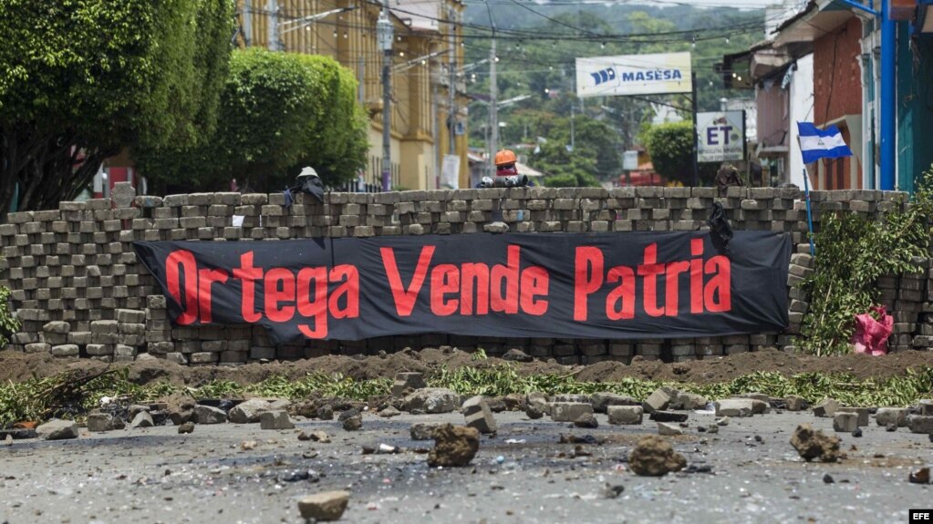 Nicaragua da un paso a favor del diÃ¡logo nacional, pero la violencia no cesa