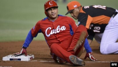 Frederich Cepeda en el Clásico Mundial de Béisbol de 2013.
