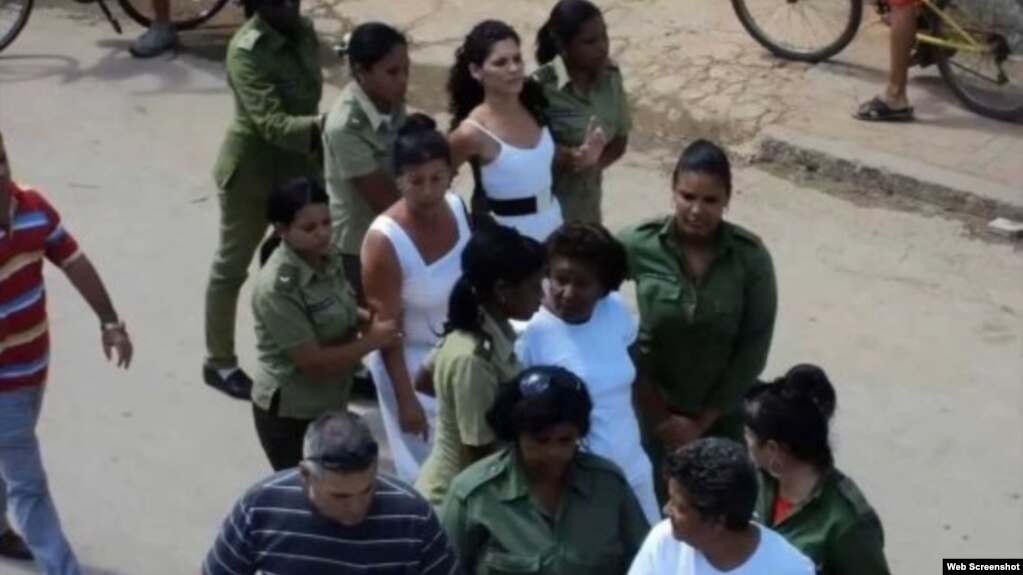 DetenciÃ³n de Damas de Blanco en Cuba. (OCDH)