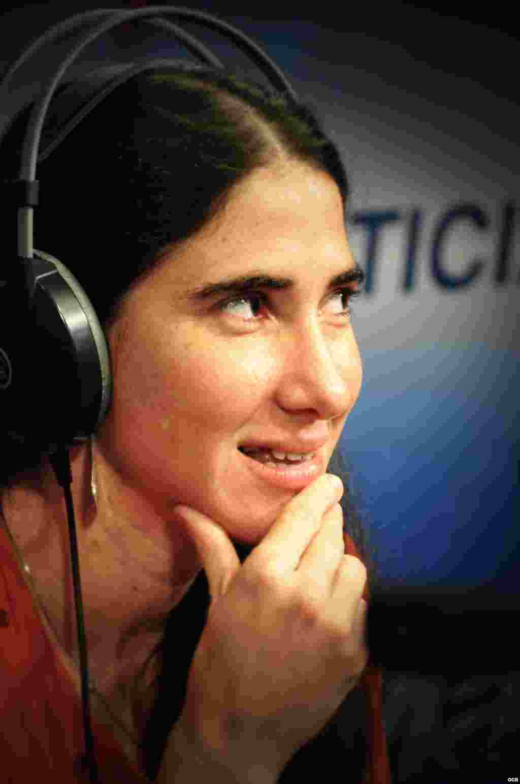 Blogger Yoani Sánchez on air at Radio Martí