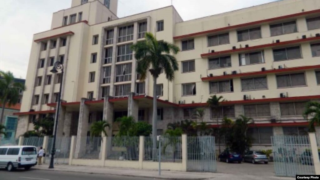 Sede del Grupo de Administración Empresarial S.A., GAESA, controlado por los militares en Cuba.