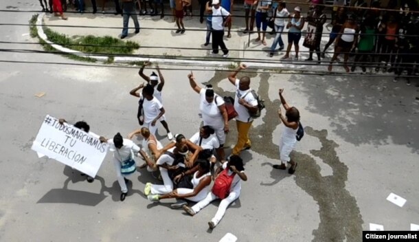 Represión contra Damas de Blanco Domingo 10 de julio Lawton La Habana